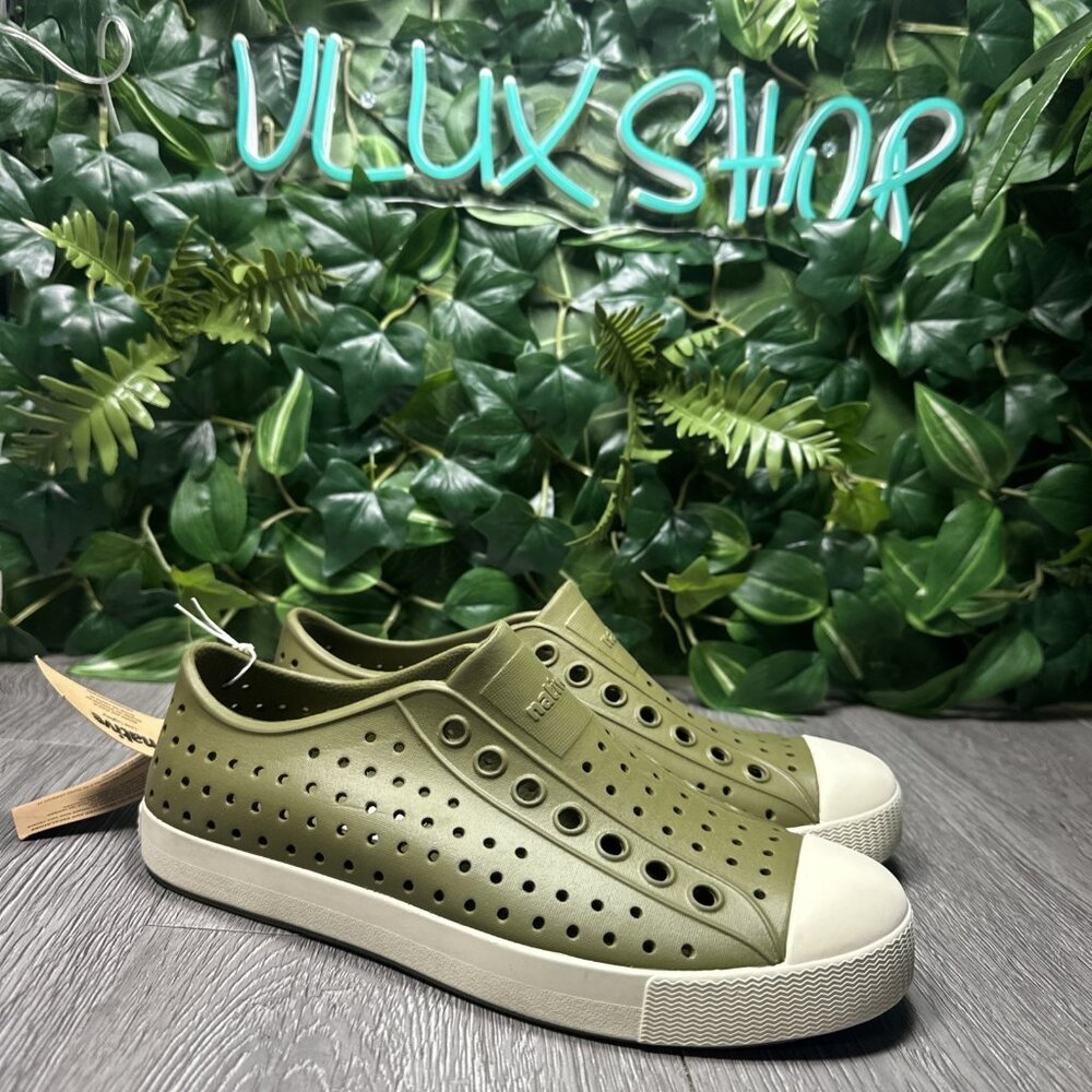 Native Jefferson Rookie Green Shell White Slip-On Water Shoes Men 5 Women 7